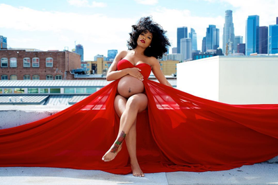 ‘Insecure’ Star DomiNque Perry Shares Pregnancy News With Fabulous Photos